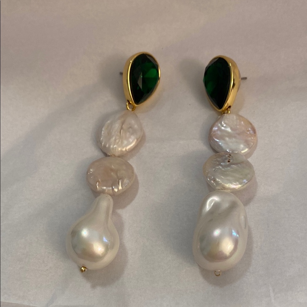 Elegant J Crew Gold and Green Drop Earrings